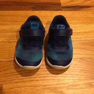 Nike Toddler size 5